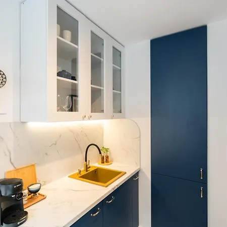 Ariel Dristor * Bükreş